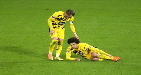 الإصابة تبعد فيتسل عن دورتموند عدة أشهر